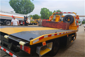 广安门附近拖车电话号码服务