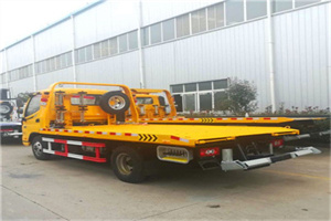 广安门附近拖车救援搭电